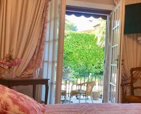 Bed and breakfast L'air Du Temps 4*